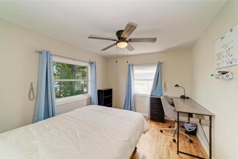 House in Saint Petersburg, Florida 2 bedrooms, 75.81 sq.m. № 2418663 - photo 10