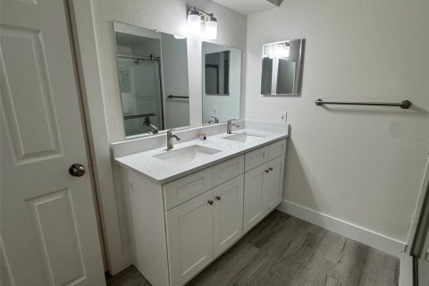 Casa en alquiler en Apopka, Florida, 2 dormitorios, 99.87 m2 № 1916918 - foto 8
