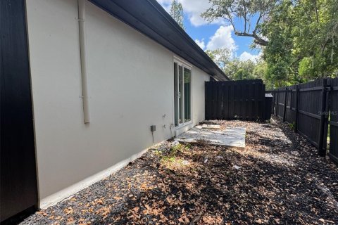 Casa en alquiler en Apopka, Florida, 2 dormitorios, 99.87 m2 № 1916918 - foto 13
