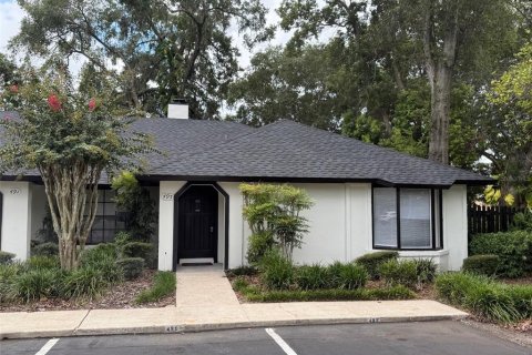 Casa en alquiler en Apopka, Florida, 2 dormitorios, 99.87 m2 № 1916918 - foto 1