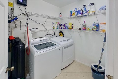 Снять в аренду кондоминиум в Сент-Питерсберг, Флорида 5 комнат, 150.5м2, № 1848061 - фото 14