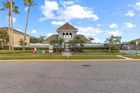 House in Orlando, Florida 4 bedrooms, 275.64 sq.m. № 1819363 - photo 5