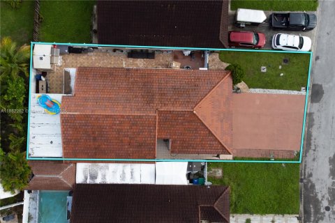 Купить виллу или дом в Майами-Гарденс, Флорида 4 спальни, 150.22м2, № 1930416 - фото 3