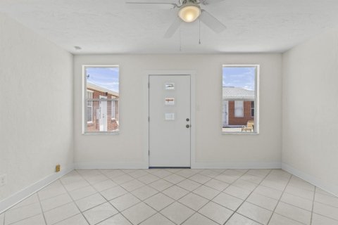 Copropriété à vendre à Venice, Floride: 1 chambre, 44.59 m2 № 2183013 - photo 8