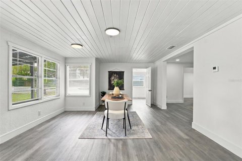 Villa ou maison à vendre à Zephyrhills, Floride: 3 chambres, 129.13 m2 № 2404661 - photo 3