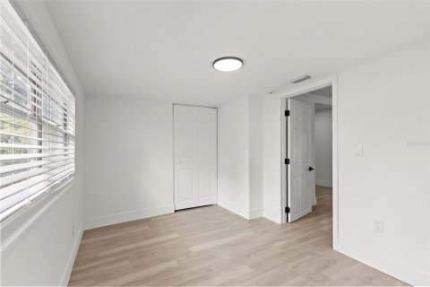 Villa ou maison à vendre à Zephyrhills, Floride: 3 chambres, 129.13 m2 № 2404661 - photo 11