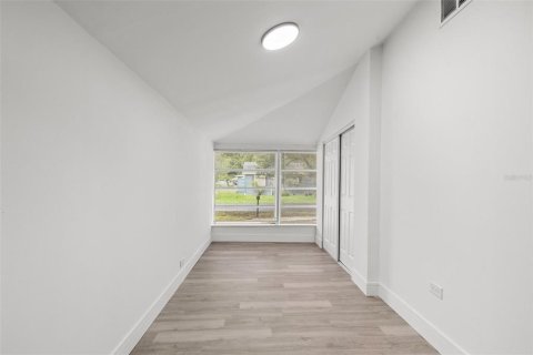 Villa ou maison à vendre à Zephyrhills, Floride: 3 chambres, 129.13 m2 № 2404661 - photo 4