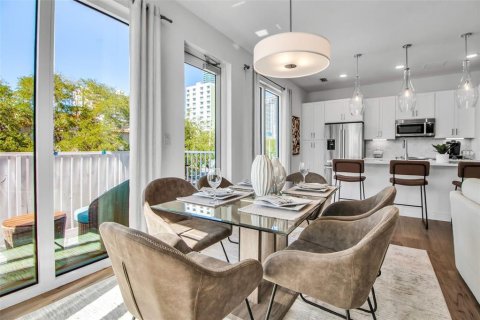 Condominio en venta en Saint Petersburg, Florida, 3 dormitorios, 153.29 m2 № 1893882 - foto 19