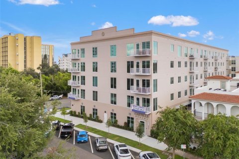 Condominio en venta en Saint Petersburg, Florida, 3 dormitorios, 153.29 m2 № 1893882 - foto 2