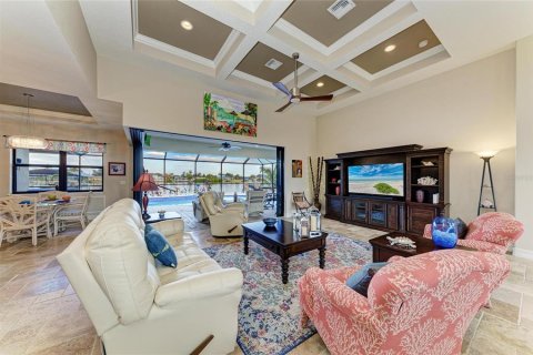 Casa en venta en Port Charlotte, Florida, 3 dormitorios, 195.84 m2 № 1509748 - foto 10