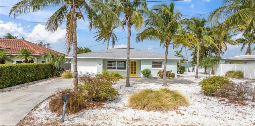 Villa ou maison à Saint Pete Beach, Floride 2 chambres, 133.41 m2 № 1534857