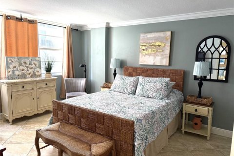 Condo in Miami Beach, Florida, 1 bedroom  № 2088117 - photo 9