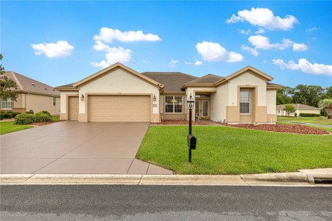 Villa ou maison à vendre à Summerfield, Floride: 3 chambres, 223.99 m2 № 2097177 - photo 2
