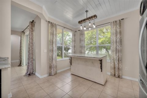House in Sanford, Florida 6 bedrooms, 315.03 sq.m. № 2127084 - photo 8