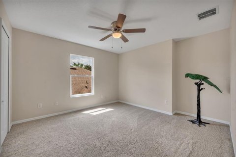 House in Sanford, Florida 6 bedrooms, 315.03 sq.m. № 2127084 - photo 21