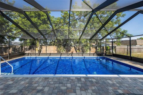 Casa en Port Richey, Florida 3 dormitorios, 171.87 m2 № 2370743