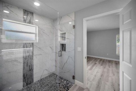 Купить виллу или дом в Тампа, Флорида 5 комнат, 126.9м2, № 1775008 - фото 21