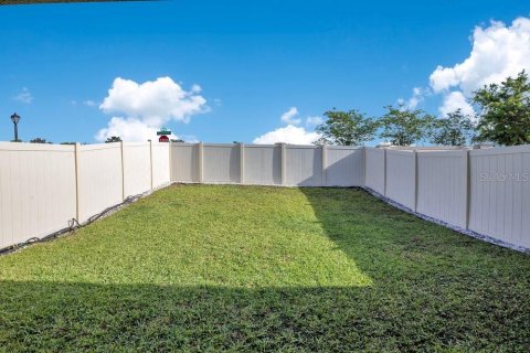 Adosado en venta en Kissimmee, Florida, 3 dormitorios, 155.52 m2 № 2201268 - foto 23