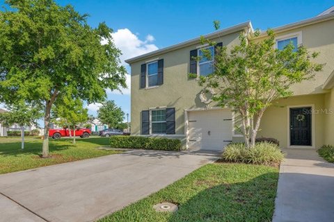 Adosado en venta en Kissimmee, Florida, 3 dormitorios, 155.52 m2 № 2201268 - foto 2