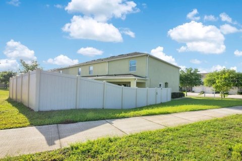 Adosado en venta en Kissimmee, Florida, 3 dormitorios, 155.52 m2 № 2201268 - foto 24