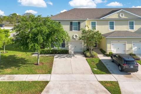 Adosado en venta en Kissimmee, Florida, 3 dormitorios, 155.52 m2 № 2201268 - foto 25
