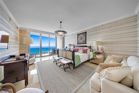 Condo in Miami Beach, Florida, 4 bedrooms  № 1816532 - photo 8