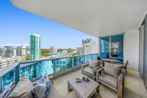 Condo in Miami Beach, Florida, 4 bedrooms  № 1816532 - photo 25