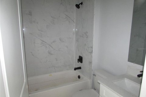 Casa en venta en Port Charlotte, Florida, 4 dormitorios, 151.99 m2 № 2386465 - foto 10