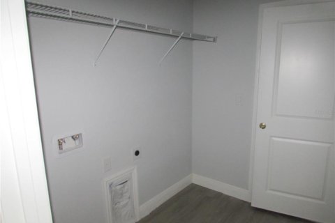 Casa en venta en Port Charlotte, Florida, 4 dormitorios, 151.99 m2 № 2386465 - foto 15