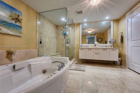 Copropriété à louer à Hollywood, Floride: 3 chambres, 196.49 m2 № 1828277 - photo 22