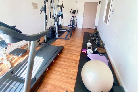 Купить кондоминиум в Санни-Айлс-Бич, Флорида 1 спальня, 67.35м2, № 2054638 - фото 27