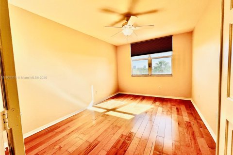 Copropriété à louer à Fort Lauderdale, Floride: 3 chambres, 139.91 m2 № 1956622 - photo 20