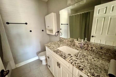 Снять в аренду кондоминиум в Ларго, Флорида 3 комнаты, 61.04м2, № 1879172 - фото 8