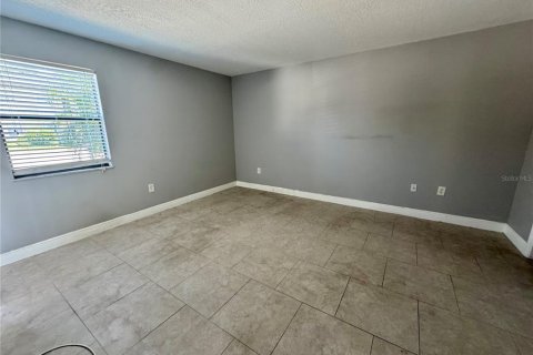 Снять в аренду кондоминиум в Ларго, Флорида 3 комнаты, 61.04м2, № 1879172 - фото 5