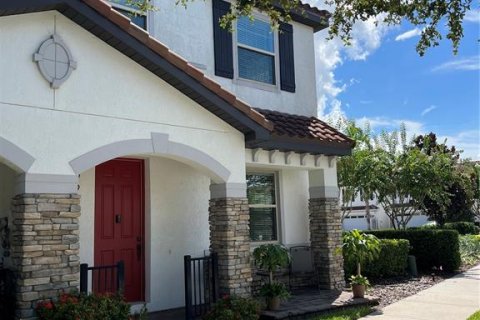 Townhouse in Orlando, Florida 2 bedrooms, 157.66 sq.m. № 1670705 - photo 1