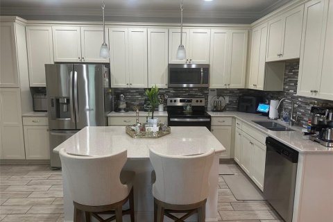 Townhouse in Orlando, Florida 2 bedrooms, 157.66 sq.m. № 1670705 - photo 27