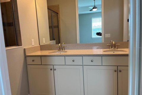 Townhouse in Orlando, Florida 2 bedrooms, 157.66 sq.m. № 1670705 - photo 14