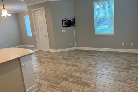 Townhouse in Orlando, Florida 2 bedrooms, 157.66 sq.m. № 1670705 - photo 5