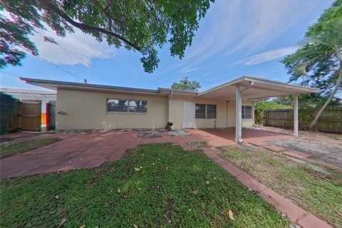 Casa en alquiler en Clearwater, Florida, 3 dormitorios, 147.06 m2 № 1913499 - foto 16