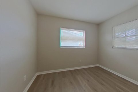 Casa en alquiler en Clearwater, Florida, 3 dormitorios, 147.06 m2 № 1913499 - foto 11