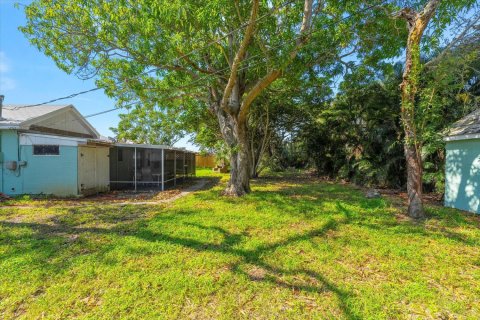 Casa en alquiler en Jensen Beach, Florida, 2 dormitorios, 124.49 m2 № 1222496 - foto 1