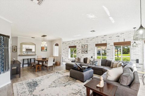 Villa ou maison à vendre à Deerfield Beach, Floride: 3 chambres, 138.89 m2 № 1955940 - photo 10