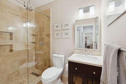 Villa ou maison à vendre à Deerfield Beach, Floride: 3 chambres, 138.89 m2 № 1955940 - photo 25