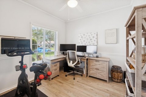 Villa ou maison à vendre à Deerfield Beach, Floride: 3 chambres, 138.89 m2 № 1955940 - photo 26