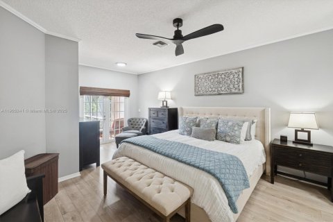 Villa ou maison à vendre à Deerfield Beach, Floride: 3 chambres, 138.89 m2 № 1955940 - photo 19