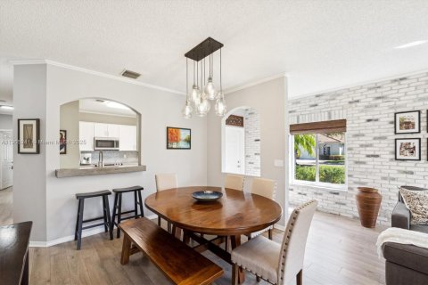 Villa ou maison à vendre à Deerfield Beach, Floride: 3 chambres, 138.89 m2 № 1955940 - photo 13