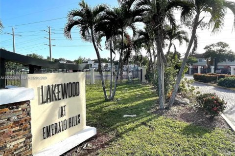 Condominio en venta en Hollywood, Florida, 2 dormitorios, 69.58 m2 № 2154881 - foto 16