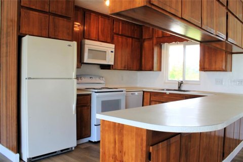 House in Winter Haven, Florida 3 bedrooms, 140.38 sq.m. № 1674046 - photo 5
