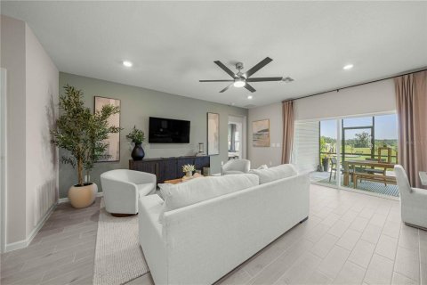 Villa ou maison à vendre à Ocala, Floride: 3 chambres, 207.36 m2 № 2419970 - photo 4