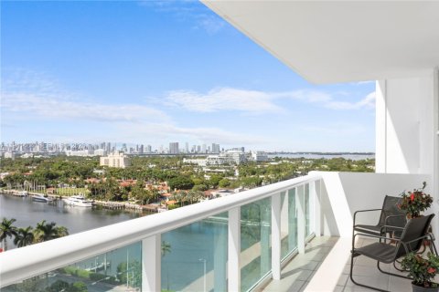 Condominio en venta en Miami Beach, Florida, 2 dormitorios, 111.2 m2 № 2000430 - foto 18
